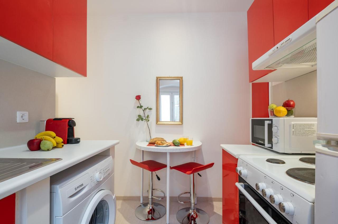 Nadiona Suites Red & Cream Corfu  Екстериор снимка